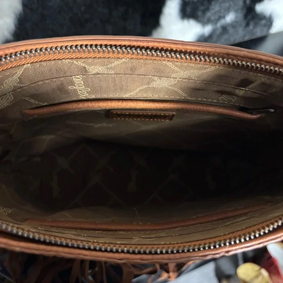 Wrangler Tan Floral Fringe Bag - Picture 4 of 6